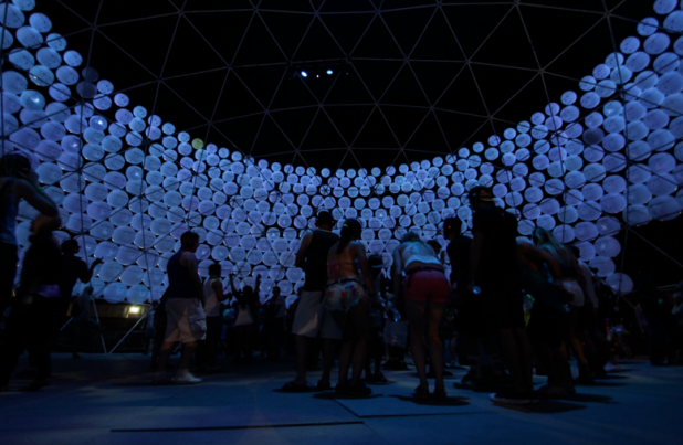 the-dome-hector-serrano-coachella-festival-ca_005