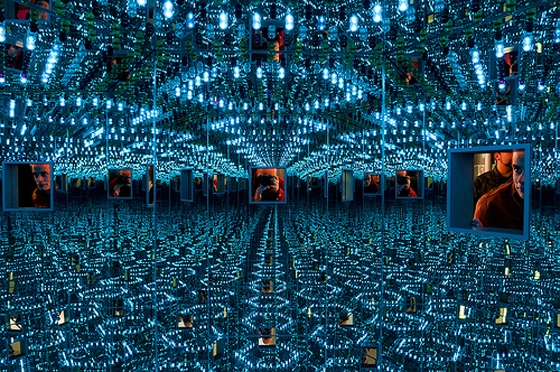 kusama-infinity-room